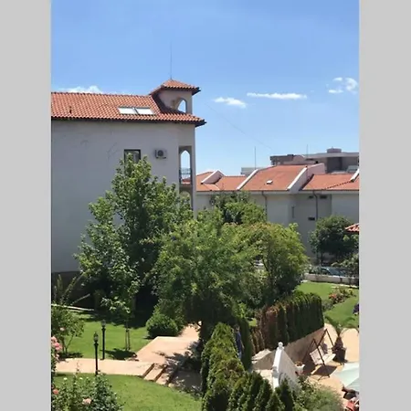 Appartement комфортное жильё в 250 метрах от моря ! Sveti Vlas