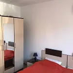Apartment комфортное жильё в 250 метрах от моря ! Sveti Vlas